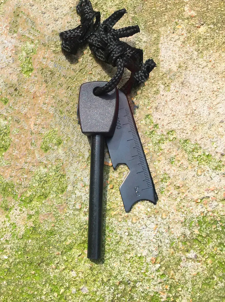 pederneira iniciador de fogo